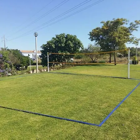 60m2 Lovely Traditional In Clube Apartman *